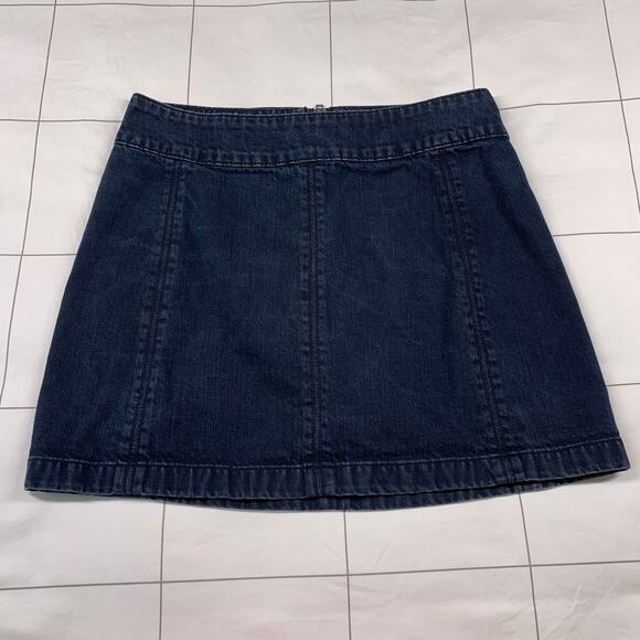 Free People Skirt Womens 10 Blue Dark Wash Zip It Up Denim Mini Casual Festival - Picture 1 of 7